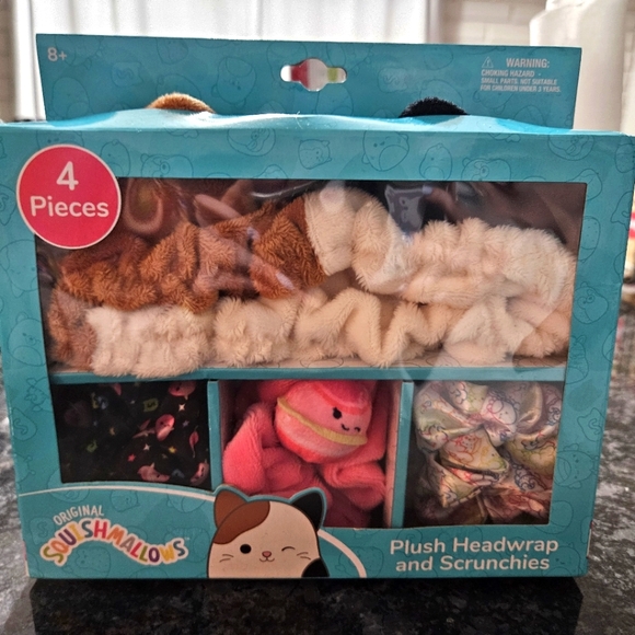 Squishmallows Other - NWT Squishmallows Plush Headwrap and Scrunchies Cam and Zuzana 4 piece set